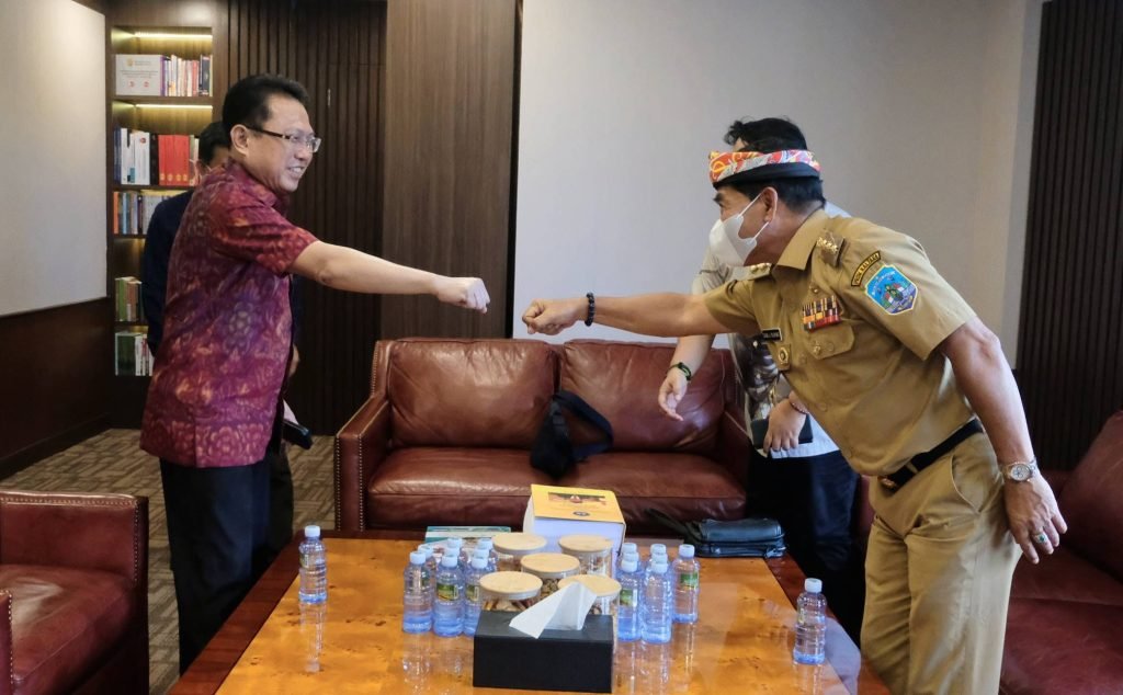 21-Sekretaris-MA-2-1024x634