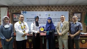 16734476350911673447651798