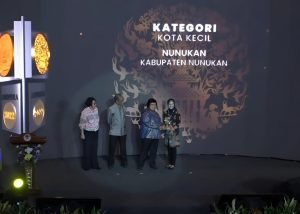 16775682731101677568309942