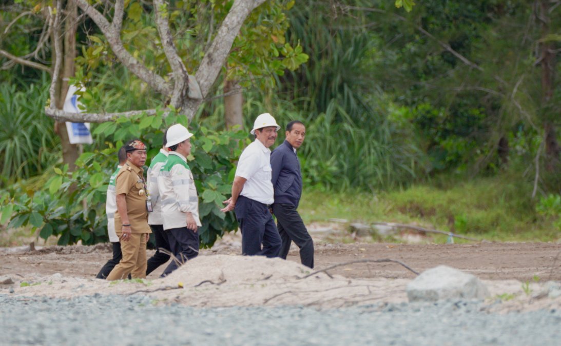 DSC098081677583151743