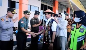 16801839744751680186535365