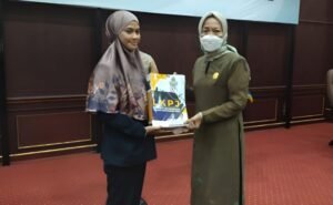 16807937387131680793752933