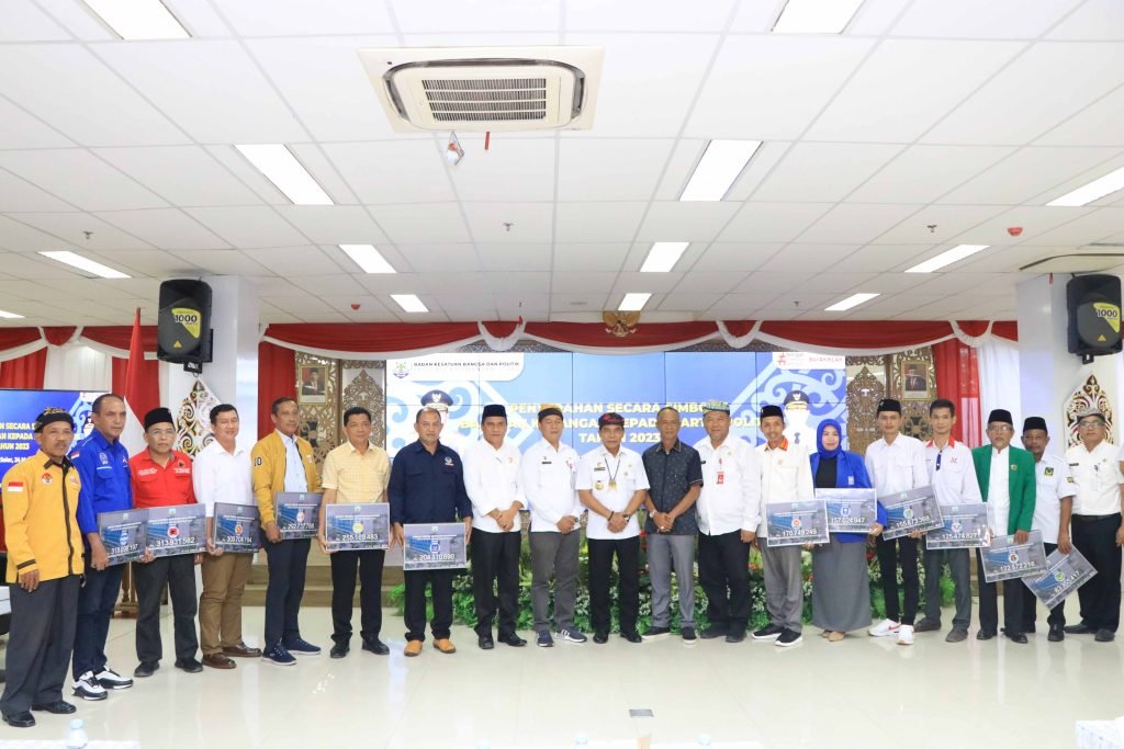 25-BANKEU-PARPOL-1024x683