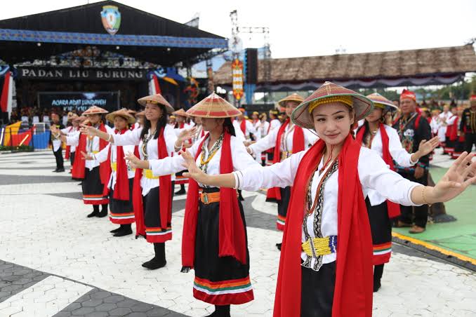 images - 2025-10-01T124750.378